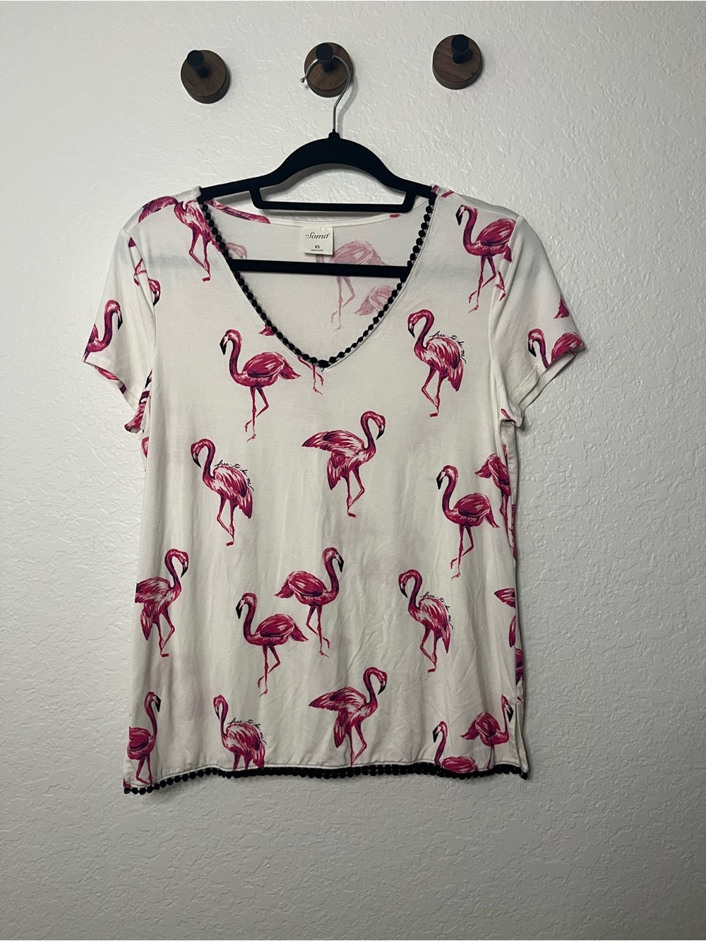 Soma White Short-Sleeve V-Neck Tee with Pink Flamingo Print
